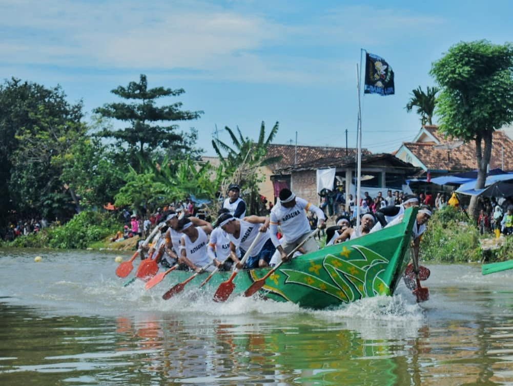 Lomba dayung perahu nelayan mendapat perlindungan BPJS Ketenagakerjaan