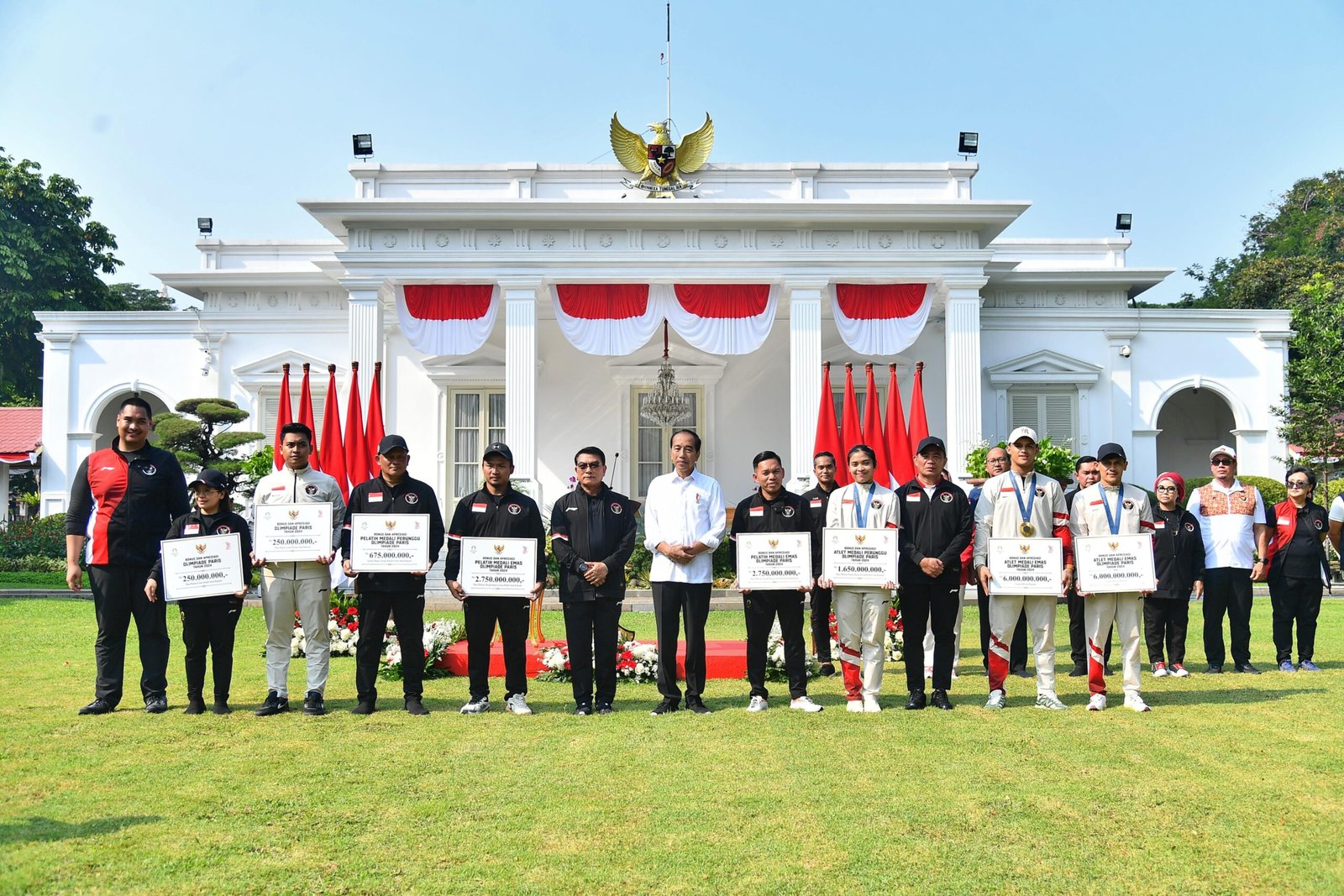 Presiden Joko Widodo menerima kontingen Olimpiade Paris 2024 dan memberikan apresiasi kepada atlet Indonesia