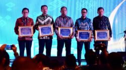 Ditjen Bina Bangda Raih Penghargaan di BPH Migas Awards 2024